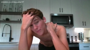 Clay_Parker  04-10-2021 video sweety